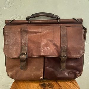 Solo Briefcase | BROWN GENUINE LEATHER | Flap with 2 Compartments